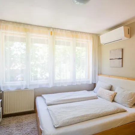 Maria Vendeghaz Guest house Siofok